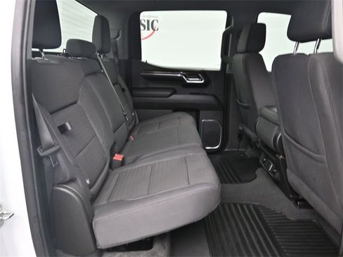 Used 2024 GMC Sierra 1500 Elevation image 11