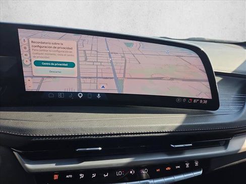 Used 2024 Cadillac XT4 Premium Luxury FWD image 12