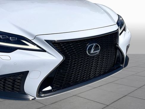 Used 2023 Lexus LS 500 F Sport w/ Cold Weather Package (CK) RWD image 29