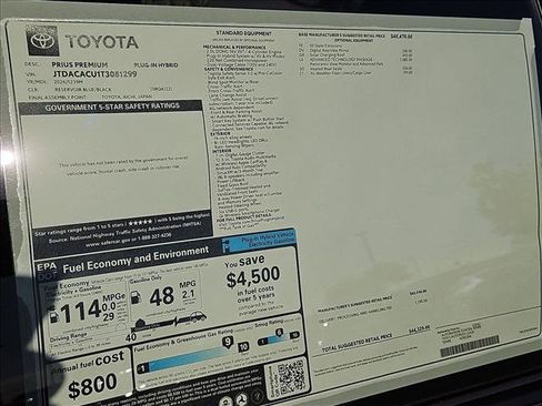 New 2026 Toyota Prius Plug-In Hybrid FWD image 17