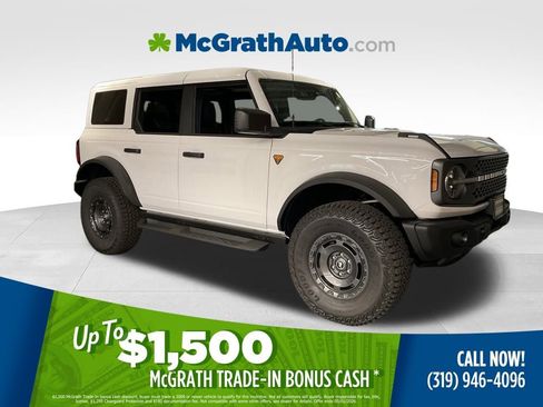 New 2025 Ford Bronco Badlands w/ Sasquatch Package image 1
