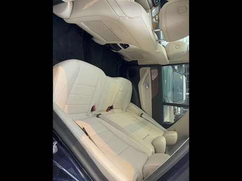 Used 2021 Mercedes-Benz GLE 350 4MATIC image 6