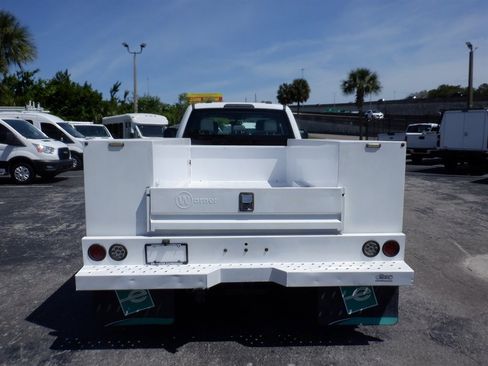 Used 2021 Ford F350 XL w/ Power Equipment Group image 4