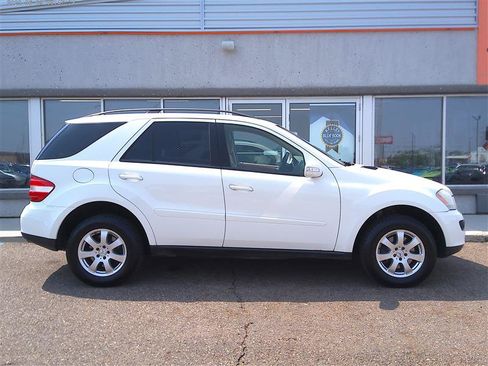 Used 2007 Mercedes-Benz ML 350 4MATIC image 4