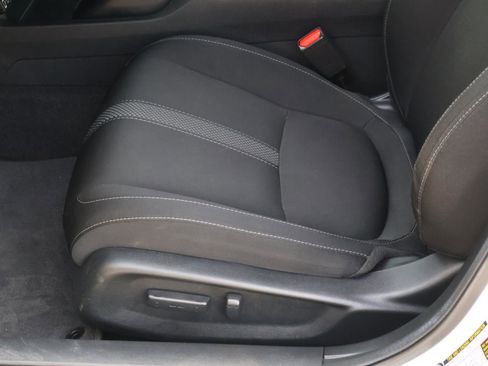 Used 2019 Honda Civic EX image 14