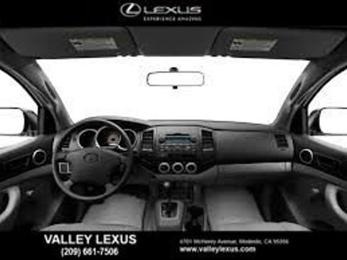 Used 2010 Toyota Tacoma 2WD Regular Cab image 5