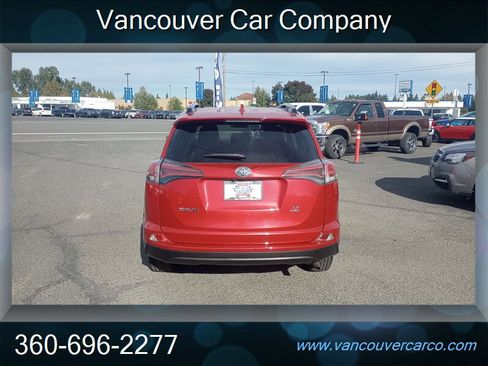 Used 2017 Toyota RAV4 LE image 4