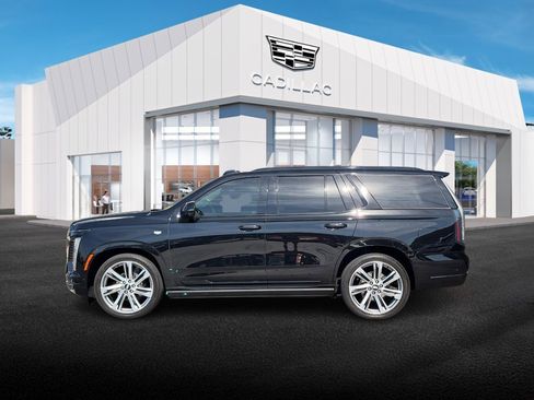 Used 2025 Cadillac Escalade Sport Platinum AWD/4WD image 5