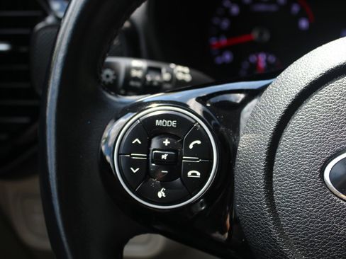 Certified 2021 Kia Soul EX FWD image 19
