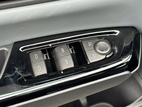 New 2026 Honda Prologue Touring image 12