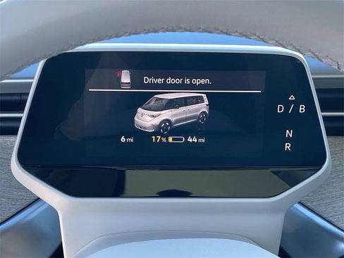 New 2025 Volkswagen ID. Buzz Pro S Plus image 28