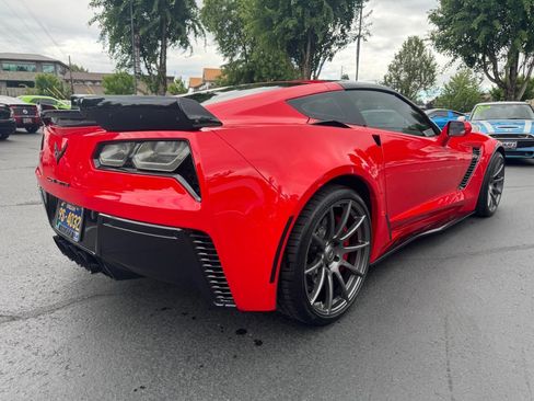 Used 2017 Chevrolet Corvette Z06 RWD image 5