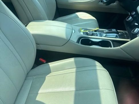Certified 2023 INFINITI QX60 Sensory w/ Vision Package AWD/4WD image 6