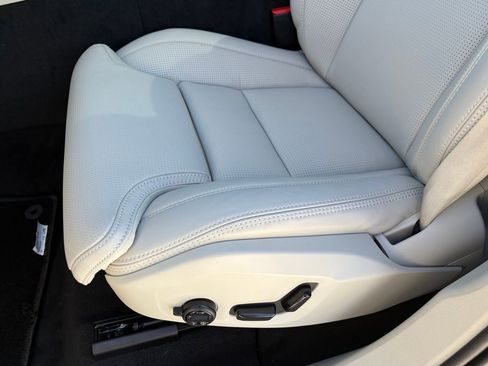 New 2026 Volvo XC60 B5 Ultra w/ Protection Package Premier image 20