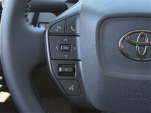 New 2026 Toyota Prius LE FWD image 13