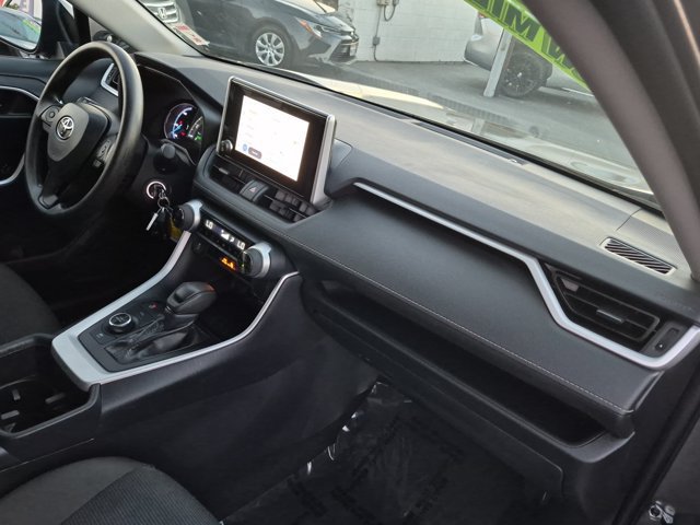 Used 2025 Toyota RAV4 LE AWD/4WD image 6