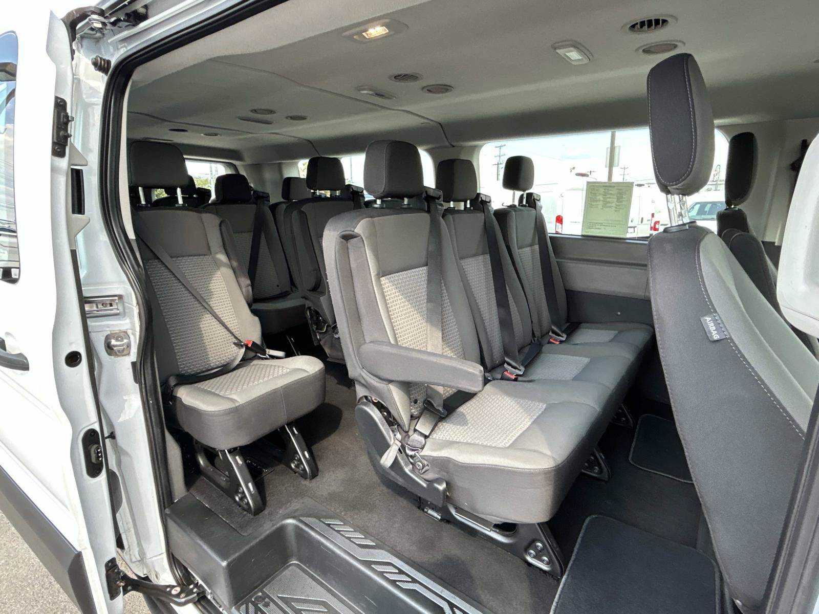 Used 2024 Ford Transit 350 XLT RWD image 22