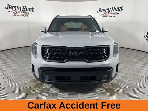 Used 2024 Kia Telluride SX X-Pro image 3