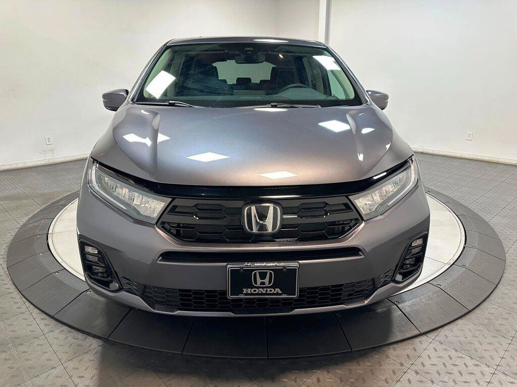 New 2026 Honda Odyssey Elite image 3