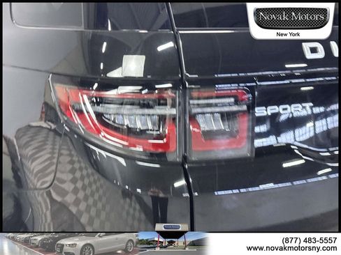Used 2023 Land Rover Discovery Sport SE image 10