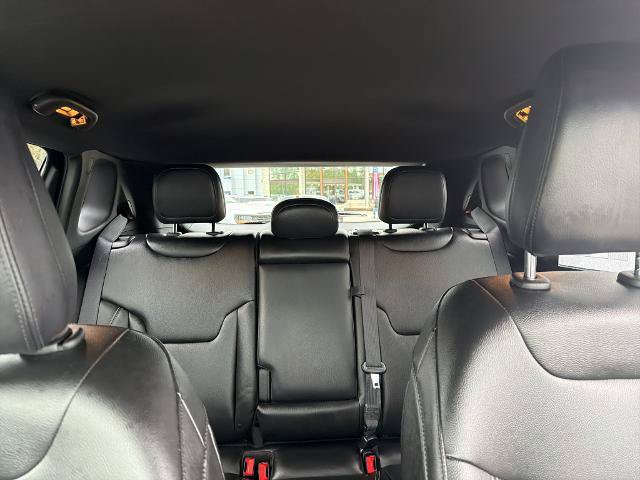 Used 2025 Jeep Compass Limited AWD/4WD image 23