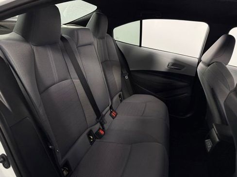 Used 2025 Toyota Corolla SE image 17