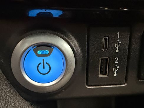Used 2022 Nissan Leaf SL Plus FWD image 21