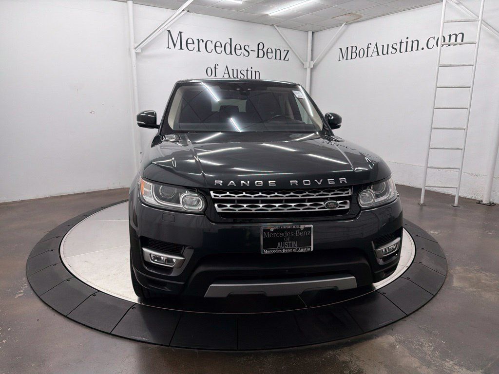 Used 2017 Land Rover Range Rover Sport HSE AWD/4WD image 2
