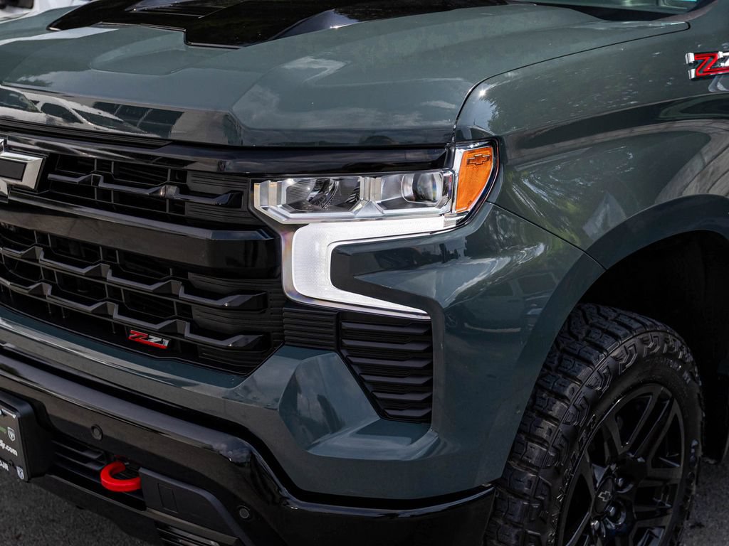 Used 2026 Chevrolet Silverado 1500 LT Trail Boss w/ LT Trail Boss Premium Package AWD/4WD image 39