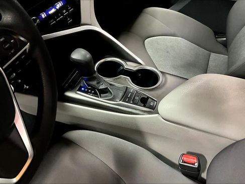 Certified 2023 Toyota Camry LE image 14