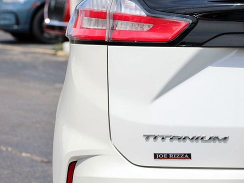Used 2021 Ford Edge Titanium w/ Equipment Group 301A AWD/4WD image 21
