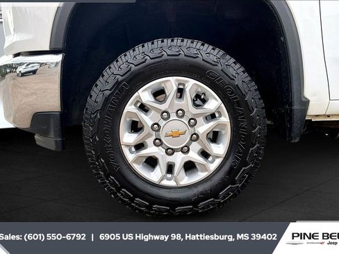 Used 2021 Chevrolet Silverado 2500 LT w/ Fleet Comfort Package image 7