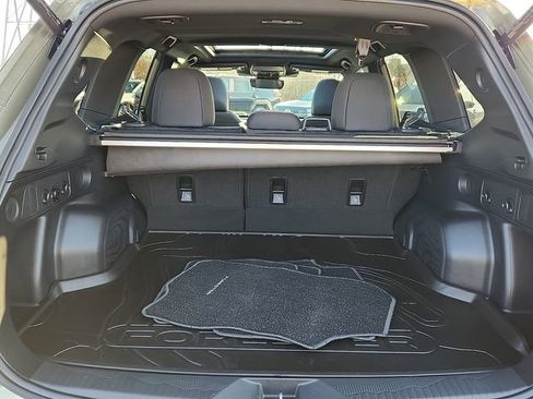 Used 2026 Subaru Forester Premium image 29