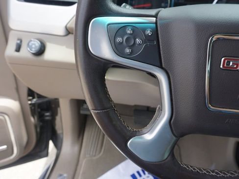 Used 2019 GMC Yukon XL SLT image 22