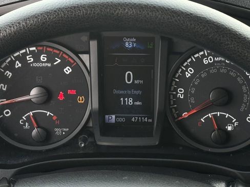 Used 2021 Toyota Tacoma SR w/ SR Convenience Package RWD image 15