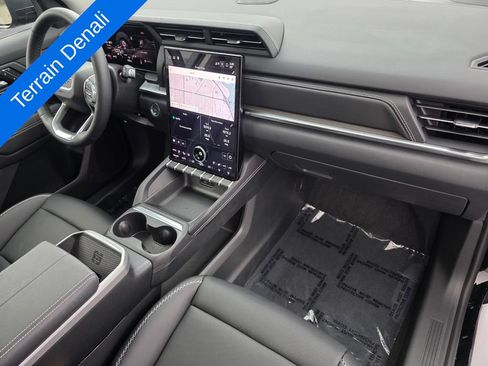 Used 2026 GMC Terrain Denali AWD/4WD image 29