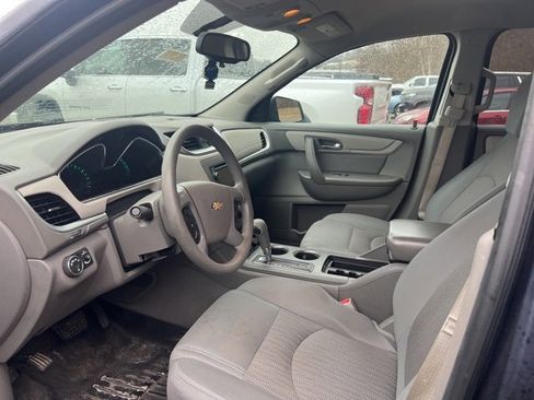 Used 2015 Chevrolet Traverse LS image 6