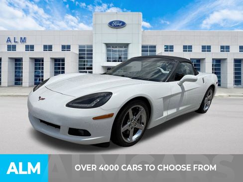 Used 2008 Chevrolet Corvette Convertible w/ Preferred Equipment Group RWD image 2