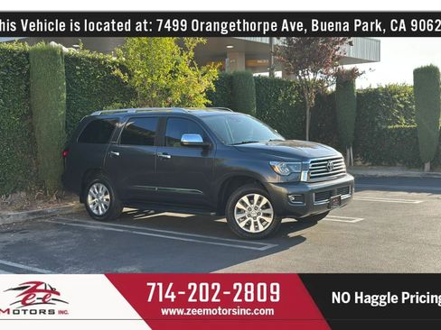 Used 2019 Toyota Sequoia Platinum w/ Carpet Mat Package (TMS) AWD/4WD image 2