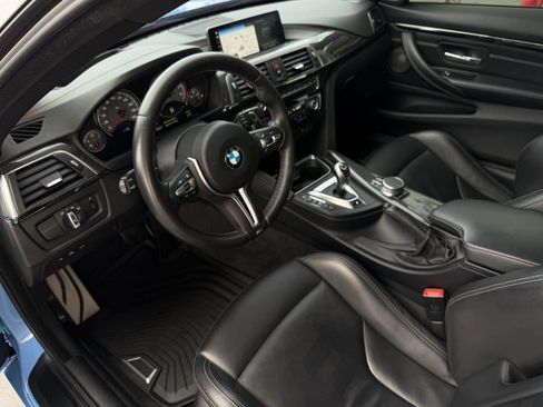 Used 2020 BMW M4 Coupe w/ Competition Package RWD image 15