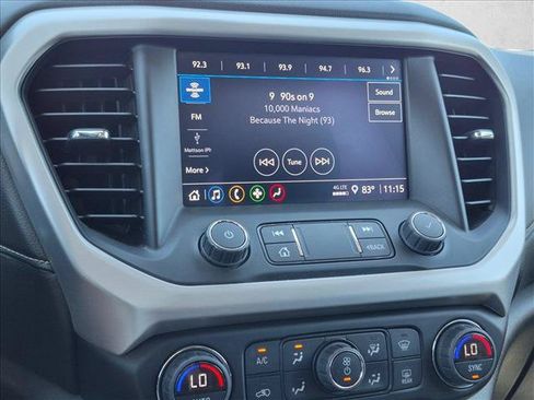 Used 2023 GMC Acadia SLE FWD image 12