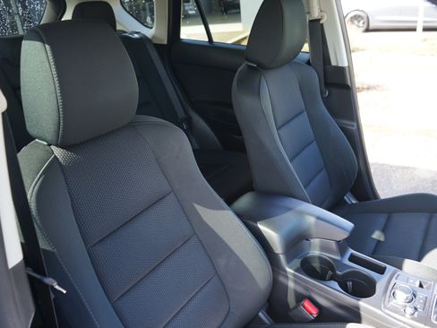 Used 2016 MAZDA CX-5 Touring image 23