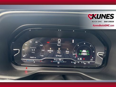 Used 2023 GMC Yukon XL Denali image 15