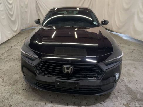 Certified 2023 Honda Accord EX image 3