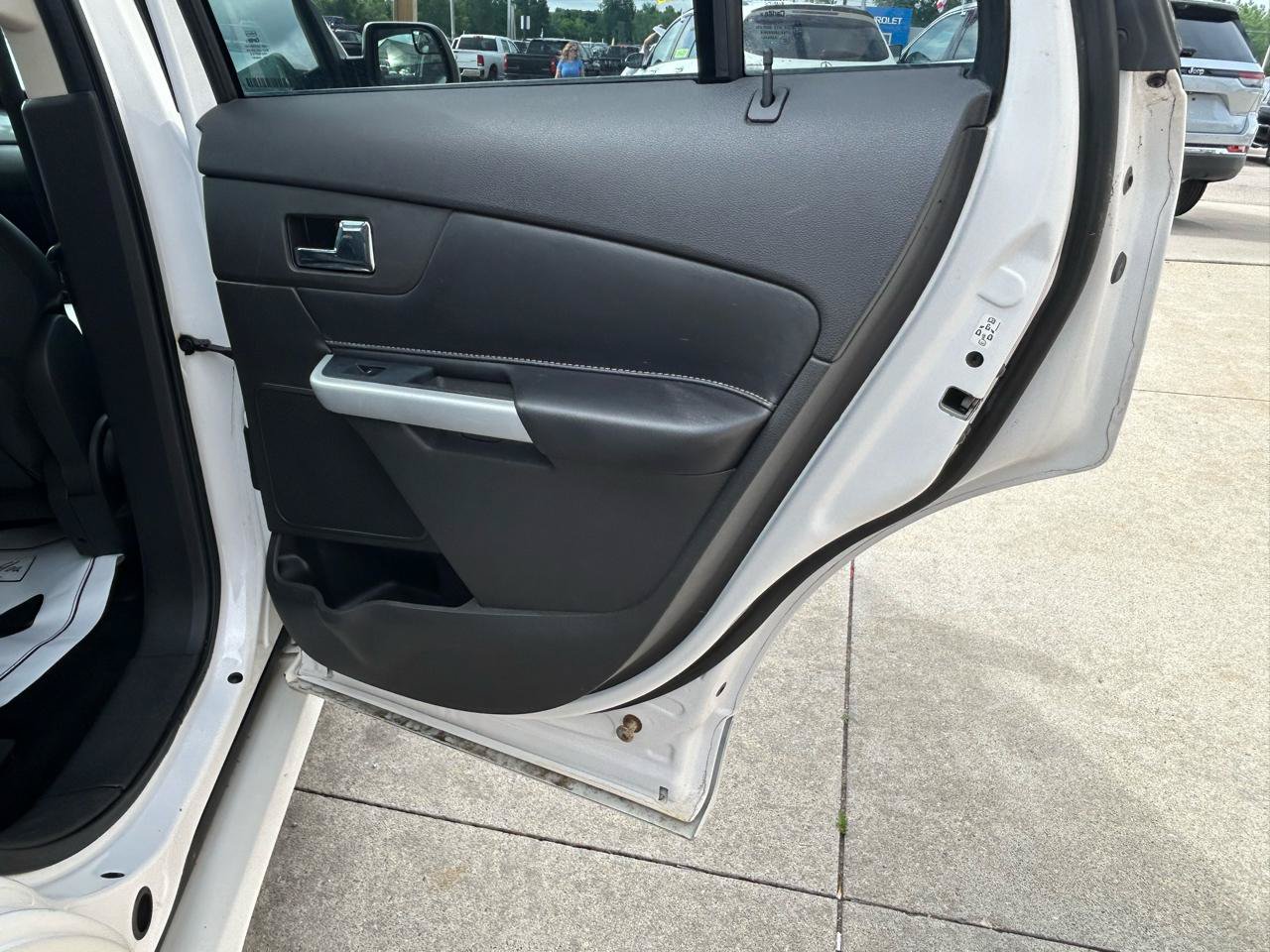 Used 2013 Ford Edge Sport w/ Canadian Touring Pkg AWD/4WD image 15