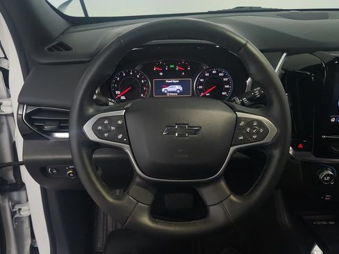 Used 2023 Chevrolet Traverse RS AWD/4WD image 16