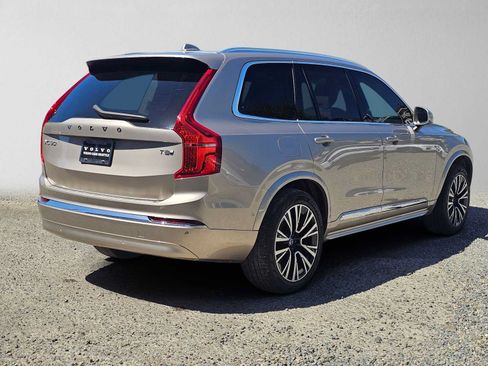 Certified 2025 Volvo XC90 T8 Plus w/ Protection Package Premier AWD/4WD image 3