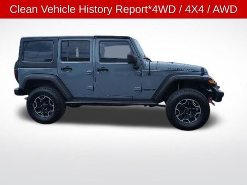 Used 2015 Jeep Wrangler Unlimited Rubicon w/ Connectivity Group AWD/4WD image 4