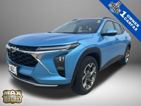 Used 2026 Chevrolet Trax LT w/ Driver Confidence Package FWD image 1