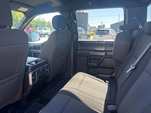 Used 2018 Ford F150 XLT w/ Equipment Group 302A Luxury AWD/4WD image 10